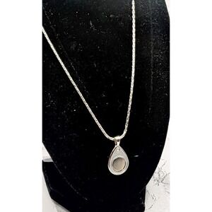 BT4U Magnetic Interchangeable Pendant Necklace Silver Chain Teardrop Stone
